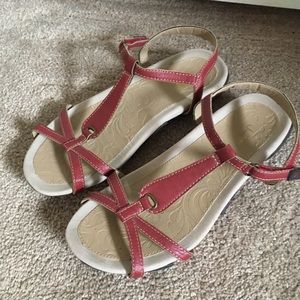 J-41 Red Sandals Size 8